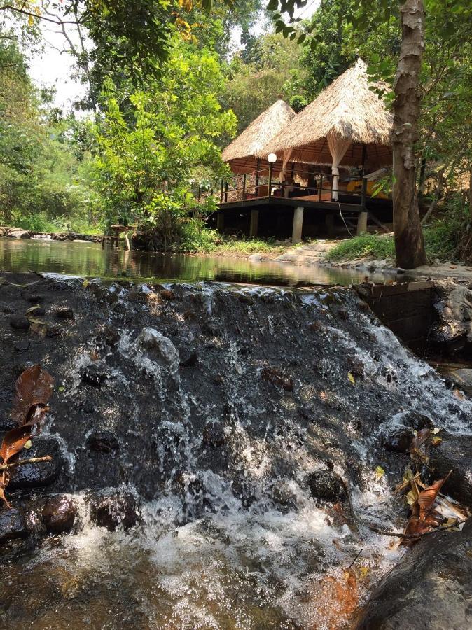 Rai Phusaitran ไร่ภูสายธาร Mae Taeng Exterior foto